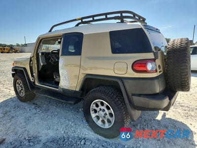 Drugie zdjęcie samochodu z przodu: 2013 TOYOTA FJ CRUISER BASE VIN:JTEBU4BF7DK150280 - miniatura