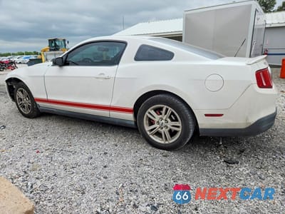Drugie zdjęcie samochodu z przodu: 2010 FORD MUSTANG VIN:1ZVBP8AN7A5148192 - miniatura
