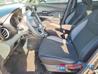 Zdjęcie 7 z 12 samochodu: 2018 NISSAN KICKS SV VIN:3N1CP5CU0JL511851 - miniatura
