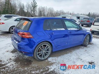 Trzecie zdjęcie samochodu z tyłu: 2016 VOLKSWAGEN GOLF R VIN:WVWLF7AU8GW327310 - miniatura