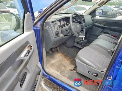 Zdjęcie 8 z 12 samochodu: 2008 DODGE RAM 1500 ST VIN:1D7HA18NX8J203561 - miniatura