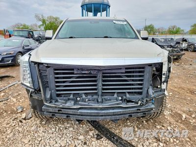 Piąte zdjęcie samochodu w środku: 2017 CADILLAC ESCALADE VIN:1GYS4BKJ9HR215585 - miniatura