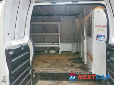 Zdjęcie 11 z 13 samochodu: 2014 GMC SAVANA G2500 VIN:1GTW7GCA5E1151887 - miniatura