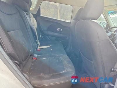 Zdjęcie 11 z 12 samochodu: 2014 KIA SOUL BASE VIN:KNDJN2A21E7111334 - miniatura