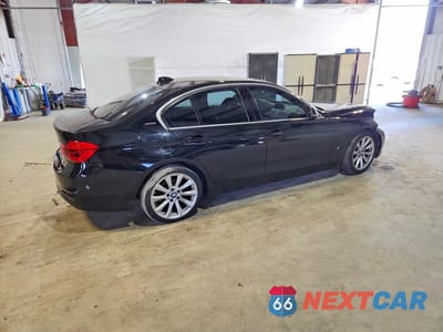 Trzecie zdjęcie samochodu z tyłu: 2018 BMW 330E VIN:WBA8E1C57JA178045 - miniatura