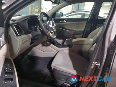 Zdjęcie 7 z 13 samochodu: 2020 HYUNDAI TUCSON VALUE VIN:KM8J3CA49LU176651 - miniatura