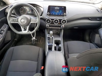 Zdjęcie 8 z 12 samochodu: 2025 NISSAN SENTRA SV VIN:3N1AB8CVXSY262947 - miniatura