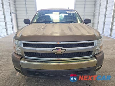 Piąte zdjęcie samochodu w środku: 2008 CHEVROLET SILVERADO C1500 VIN:2GCEC13J781132308 - miniatura