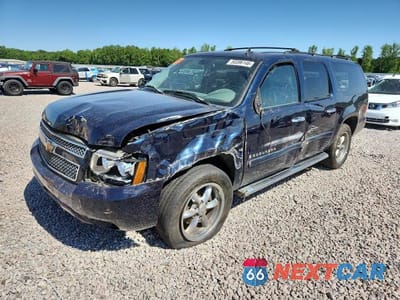 2007 CHEVROLET SUBURBAN C1500 3GNFC16067G266473 - główne zdjęcie licytacji z USA - miniatura