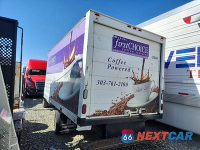 Drugie zdjęcie samochodu z przodu: 2015 FORD E350 BOX TRUCK VIN:1FDWE3FL2FDA20696 - miniatura