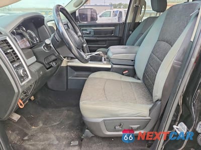 Zdjęcie 7 z 12 samochodu: 2015 RAM 1500 SLT VIN:1C6RR7LM2FS518748 - miniatura