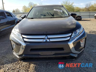 Piąte zdjęcie samochodu w środku: 2019 MITSUBISHI ECLIPSE CROSS ES VIN:JA4AT3AA2KZ046085 - miniatura