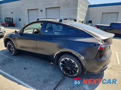 Drugie zdjęcie samochodu z przodu: 2021 TESLA MODEL Y VIN:5YJYGDEEXMF240688 - miniatura