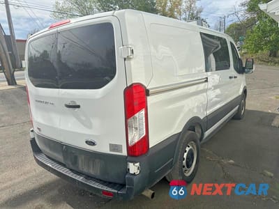 Trzecie zdjęcie samochodu z tyłu: 2023 FORD TRANSIT T-150 VIN:1FTYE1Y89PKB31219 - miniatura