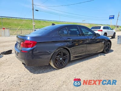 Trzecie zdjęcie samochodu z tyłu: 2013 BMW 550 XI VIN:WBAFU9C51DDY71074 - miniatura