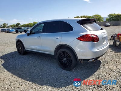 Drugie zdjęcie samochodu z przodu: 2011 PORSCHE CAYENNE VIN:WP1AA2A28BLA08456 - miniatura