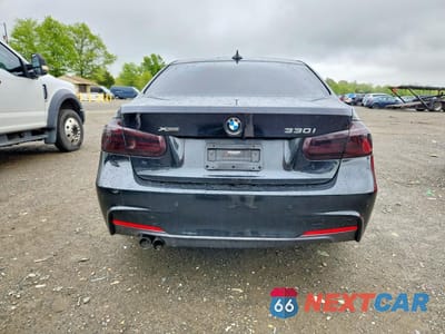 Zdjęcie 6 z 12 samochodu: 2017 BMW 330 XI VIN:WBA8D9C30HA005574 - miniatura