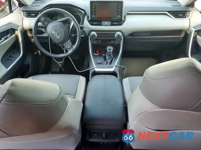 Zdjęcie 8 z 12 samochodu: 2019 TOYOTA RAV4 HYBRID LIMITED VIN:JTMDWRFV6KD030767 - miniatura