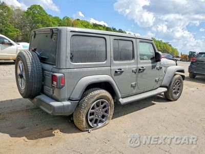 Trzecie zdjęcie samochodu z tyłu: 2022 JEEP WRANGLER UNLIMITED SAHARA VIN:1C4HJXEN9NW254078 - miniatura