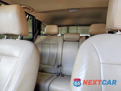 Zdjęcie 10 z 12 samochodu: 2012 HYUNDAI SANTA FE LIMITED VIN:5XYZKDAG0CG135725 - miniatura