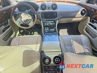 Zdjęcie 8 z 13 samochodu: 2016 JAGUAR XJL PORTFOLIO VIN:SAJWA2G71G8V92592 - miniatura