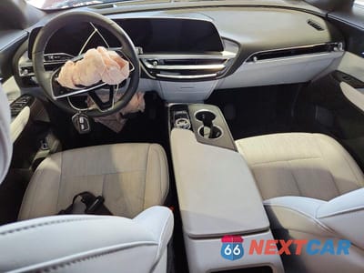 Zdjęcie 8 z 14 samochodu: 2025 CADILLAC LYRIQ LUXURY VIN:1GYKPNRLXSZ311782 - miniatura
