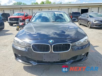 Piąte zdjęcie samochodu w środku: 2013 BMW 328 XI VIN:WBA3B3C58DF541961 - miniatura