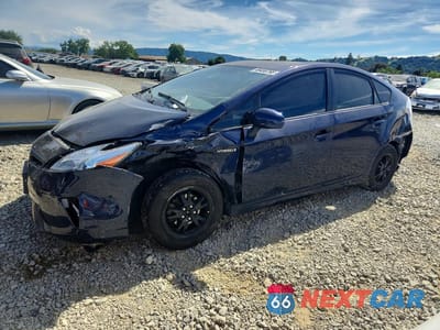 2014 TOYOTA PRIUS THREE JTDKN3DU3E0365076 - główne zdjęcie licytacji z USA - miniatura