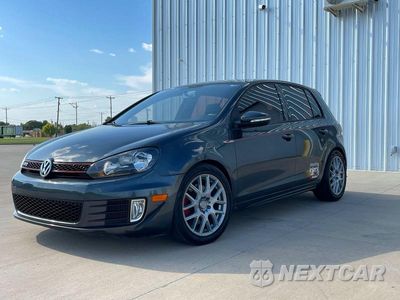 Drugie zdjęcie samochodu z przodu: 2013 VOLKSWAGEN GTI VIN:WVWHD7AJ4DW123732 - miniatura