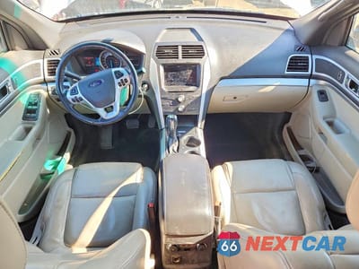 Zdjęcie 8 z 13 samochodu: 2011 FORD EXPLORER XLT VIN:1FMHK7D80BGA47606 - miniatura