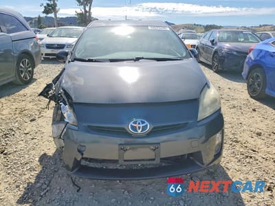 Piąte zdjęcie samochodu w środku: 2010 TOYOTA PRIUS II VIN:JTDKN3DU9A0198071 - miniatura