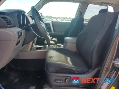 Zdjęcie 7 z 14 samochodu: 2010 TOYOTA 4RUNNER SR5 VIN:JTEZU5JR6A5006276 - miniatura
