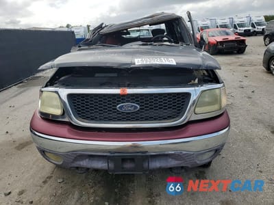 Piąte zdjęcie samochodu w środku: 2003 FORD F150 VIN:1FTRX18W53NA54564 - miniatura