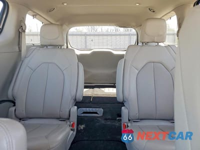 Zdjęcie 10 z 13 samochodu: 2020 CHRYSLER PACIFICA TOURING L PLUS VIN:2C4RC1EG1LR127649 - miniatura