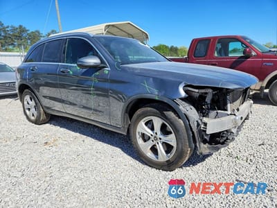 Czwarte zdjęcie samochodu z boku: 2018 MERCEDES-BENZ GLC 300 VIN:WDC0G4JBXJV054696 - miniatura