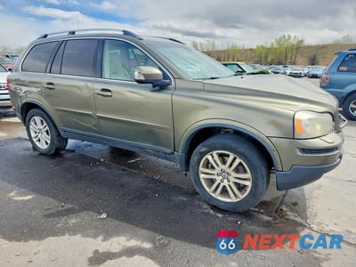 Czwarte zdjęcie samochodu z boku: 2011 VOLVO XC90 3.2 VIN:YV4952CZ9B1606647 - miniatura