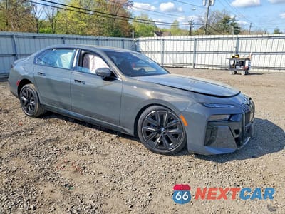 Czwarte zdjęcie samochodu z boku: 2025 BMW 740 XI VIN:WBA33EH08SCV55251 - miniatura