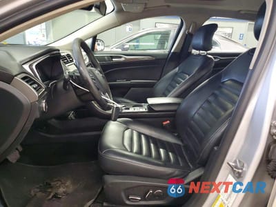 Zdjęcie 7 z 12 samochodu: 2019 FORD FUSION SEL VIN:3FA6P0CD0KR180464 - miniatura
