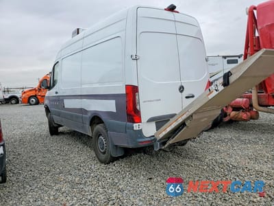 Drugie zdjęcie samochodu z przodu: 2019 MERCEDES BENZ SPRINTER 2500 VIN:W1W4EBVY6KT016920 - miniatura