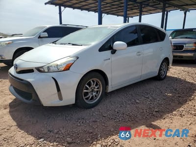 2015 TOYOTA PRIUS V THREE JTDZN3EU6FJ028524 - główne zdjęcie licytacji z USA - miniatura