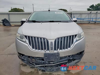 Piąte zdjęcie samochodu w środku: 2013 LINCOLN MKX VIN:2LMDJ6JK0DBL01695 - miniatura