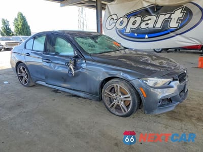 Czwarte zdjęcie samochodu z boku: 2017 BMW 330 I VIN:WBA8B9G33HNU55874 - miniatura