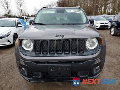 Piąte zdjęcie samochodu w środku: 2016 JEEP RENEGADE LATITUDE VIN:ZACCJBBT8GPC86794 - miniatura