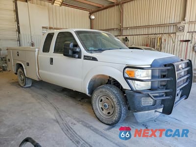 Czwarte zdjęcie samochodu z boku: 2015 FORD F250 SUPER DUTY VIN:1FD7X2B65FED43269 - miniatura