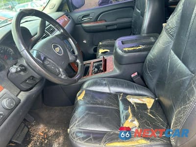 Zdjęcie 13 z 14 samochodu: 2007 CHEVROLET TAHOE K1500 VIN:1GNFK13057J391082 - miniatura