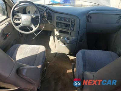 Zdjęcie 8 z 13 samochodu: 2003 CHEVROLET ASTRO VIN:1GNDM19X83B101282 - miniatura