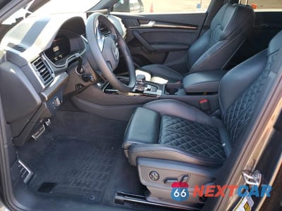 Zdjęcie 7 z 13 samochodu: 2025 AUDI SQ5 PREMIUM PLUS VIN:WA1B4AFY0S2054593 - miniatura