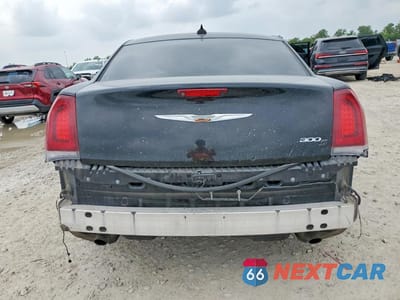Zdjęcie 6 z 12 samochodu: 2019 CHRYSLER 300 S VIN:2C3CCABG9KH515165 - miniatura