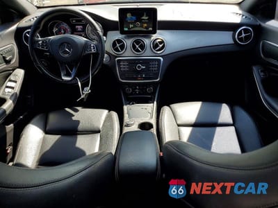Zdjęcie 8 z 11 samochodu: 2016 MERCEDES-BENZ CLA 250 4MATIC VIN:WDDSJ4GB2GN304759 - miniatura