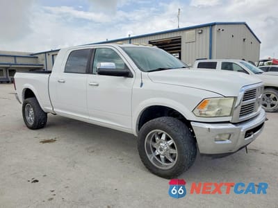 Czwarte zdjęcie samochodu z boku: 2012 DODGE RAM 3500 LONGHORN VIN:3C63D3NL2CG252524 - miniatura